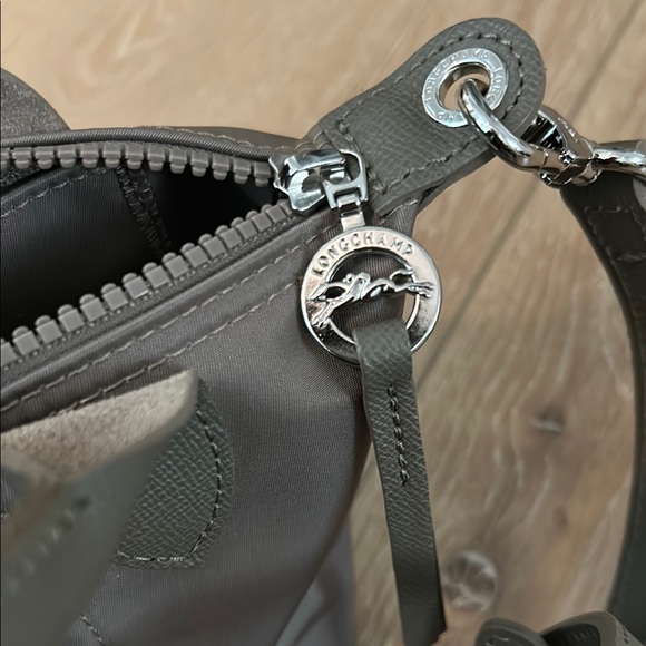 Longchamp Small Bag - Picture 8 of 8